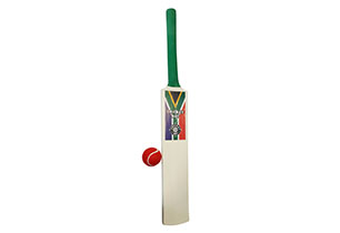 Wooden Cricket Bat Set No 3 With Tennis Balls